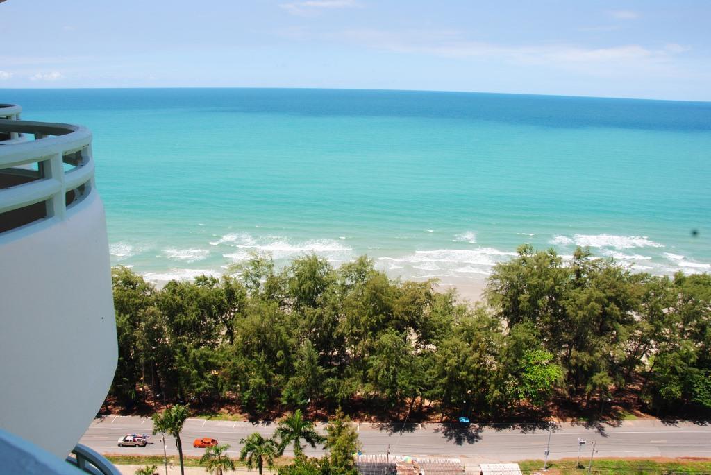 Vip Condochain Rayong Ban Phe Luaran gambar